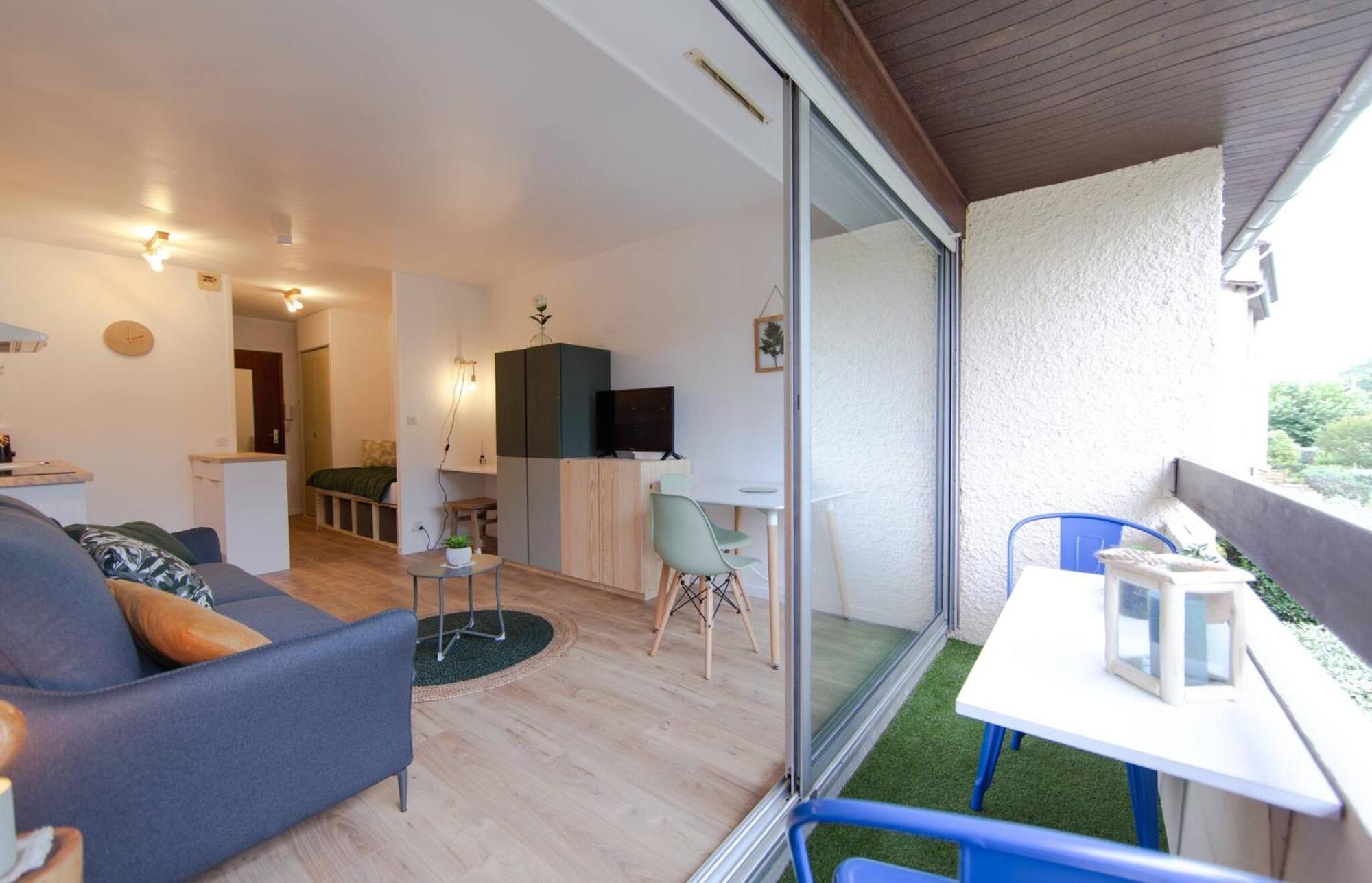 Du Port N17 A Apartment *